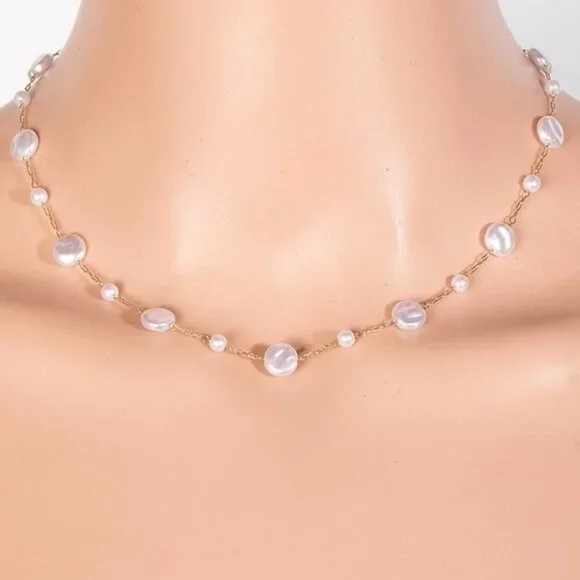 ❌SOLD OUT❌ MIA FLAT PEARL NECKLACE - Picture 2 of 2